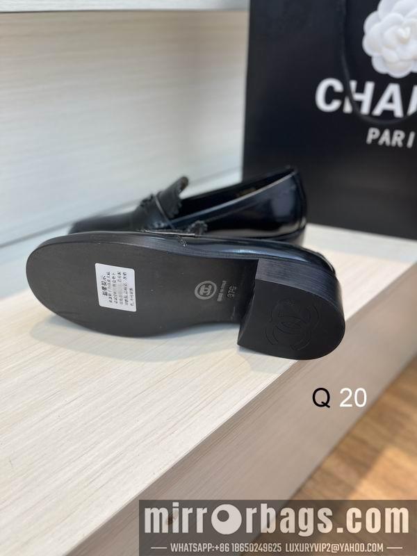 Chanel Shoes sz35-40 4C XX0902