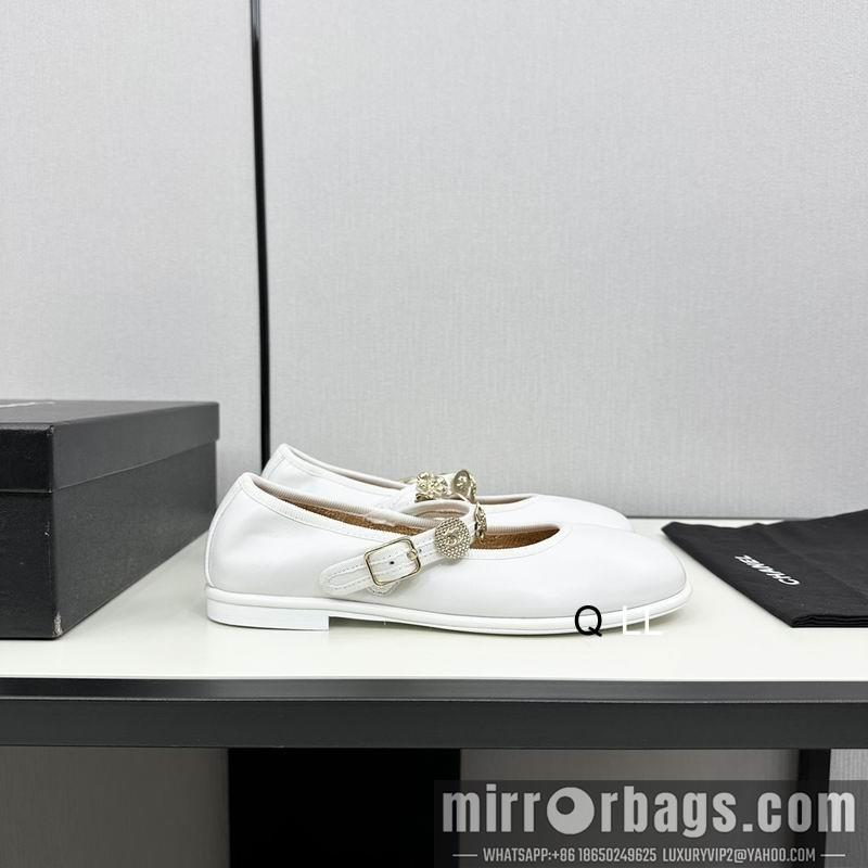 Chanel Shoes sz35-40 LL0606