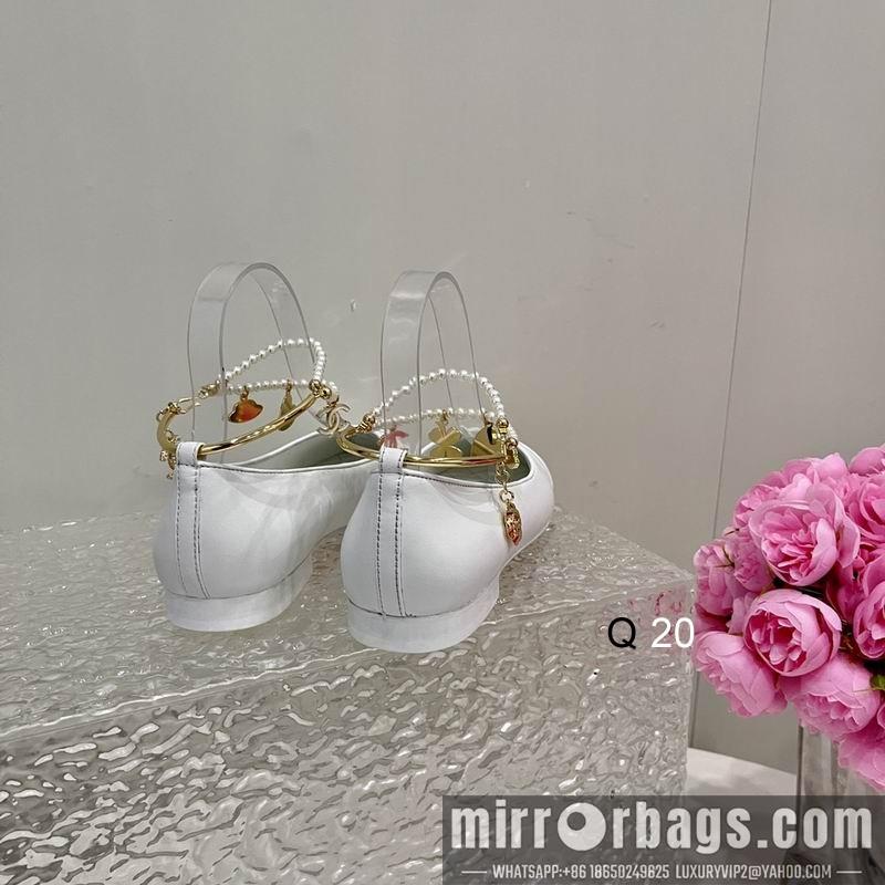 Chanel Shoes sz35-40 2C XX1201
