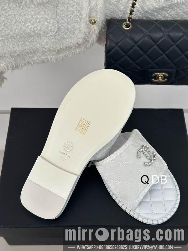 Chanel Shoes sz35-40 4C DB0104