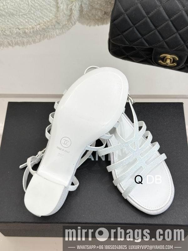 Chanel Shoes sz35-40 5CM DB0309