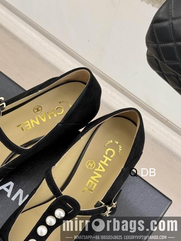 Chanel Shoes sz35-40 DB1211