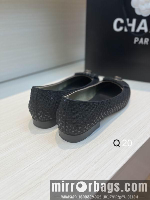 Chanel Shoes sz35-40 4C XX0705