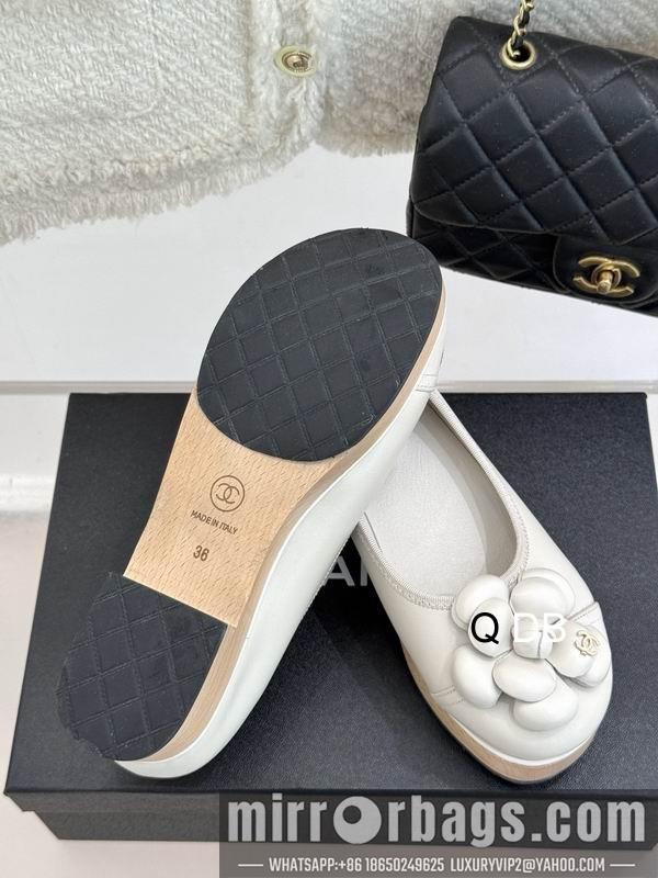 Chanel Shoes sz35-40 DB0304