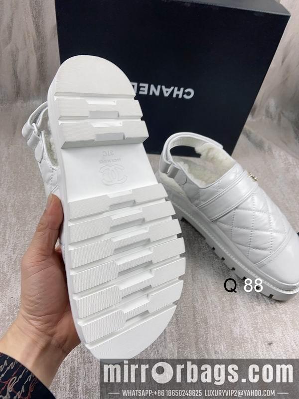 Chanel Shoes sz35-40 4C K1201