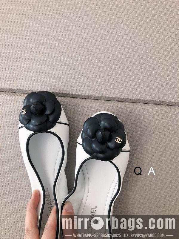 Chanel Shoes sz35-40 2C A1001