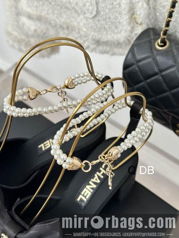 Chanel Shoes sz35-40 6CM DB0606
