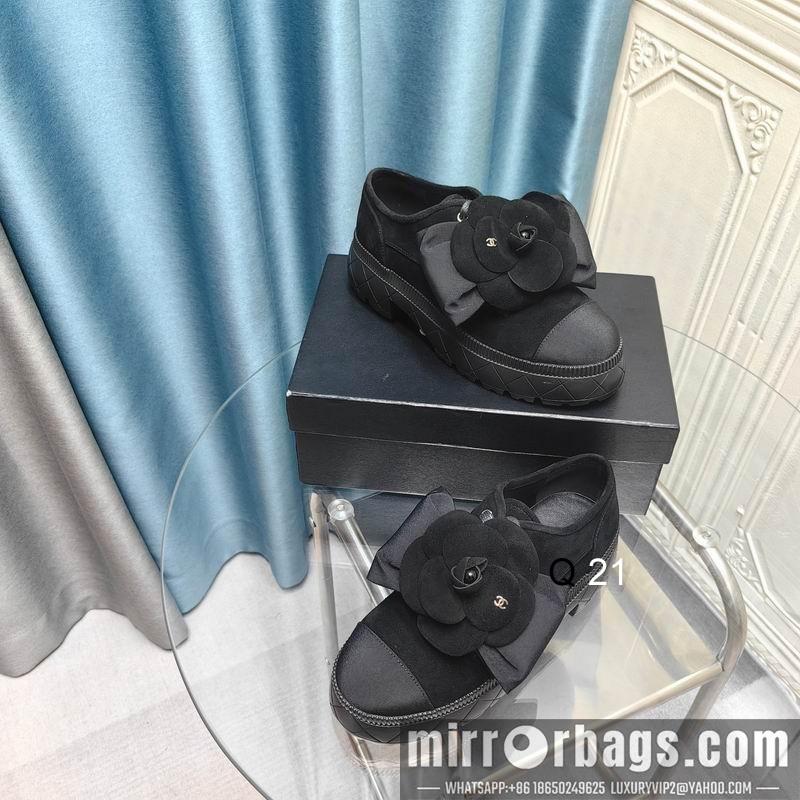 Chanel Shoes colour sz35-40 YS0101