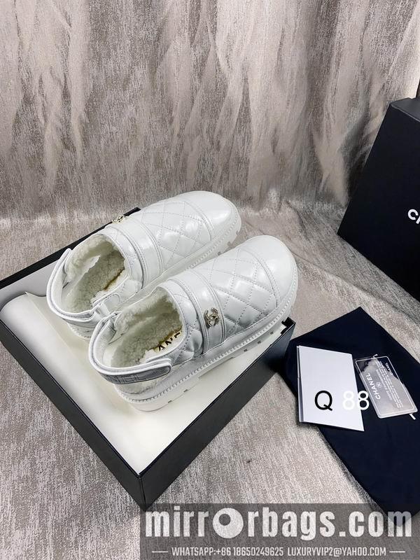 Chanel Shoes sz35-40 4C K1201