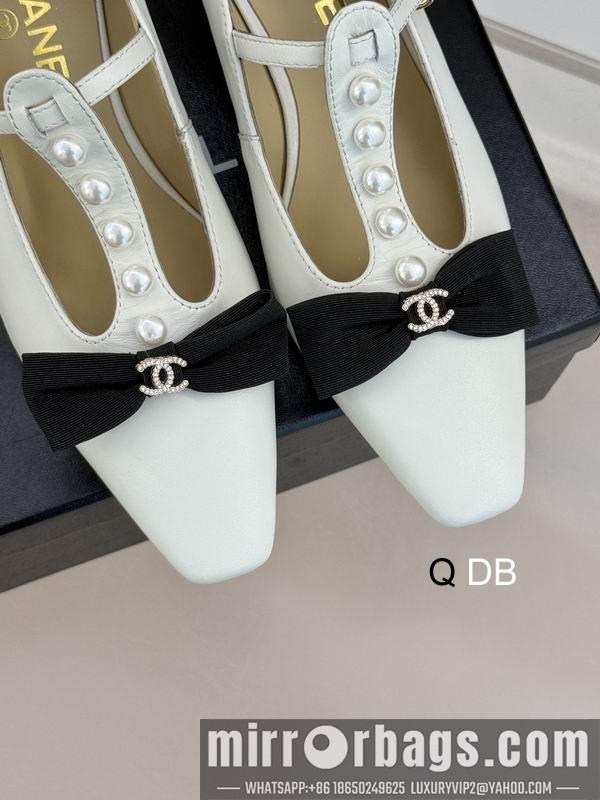 Chanel Shoes sz35-40 DB1211