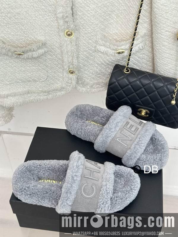 Chanel Shoes sz35-40 4C DB1012