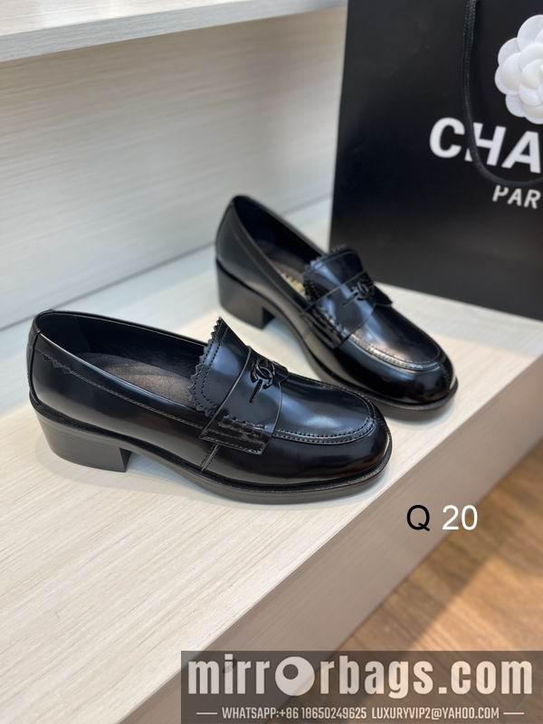Chanel Shoes sz35-40 4C XX0902