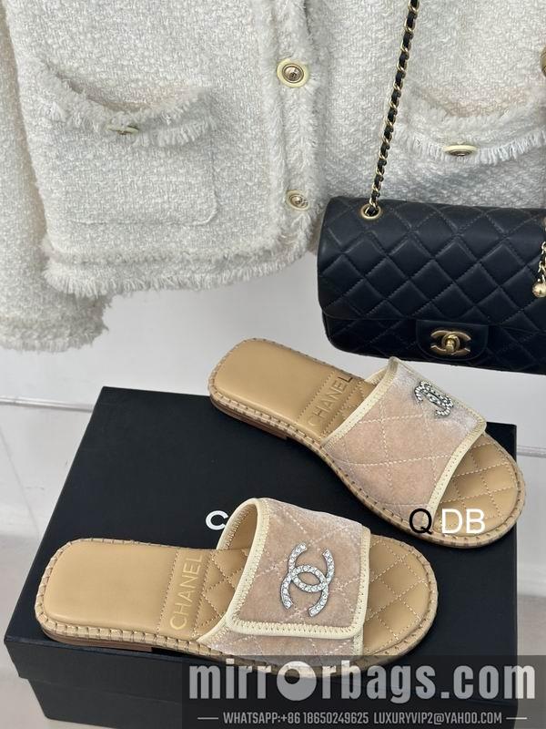 Chanel Shoes sz35-40 4C DB0104