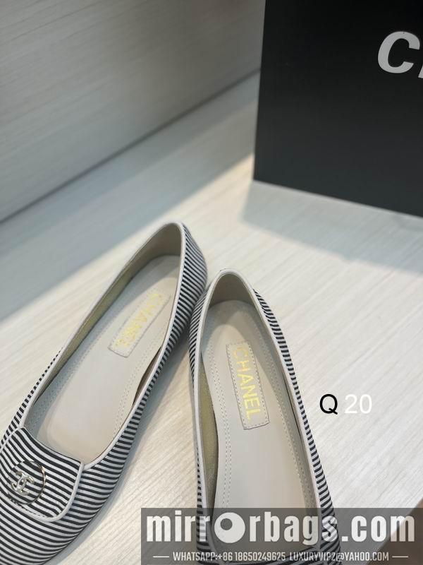 Chanel Shoes sz35-40 4C XX0705