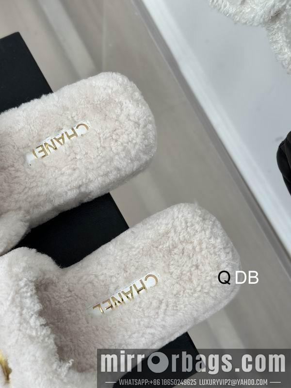 Chanel Shoes sz35-40 4C LL1010