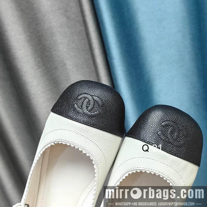 Chanel Shoes colour sz35-40 YS1011