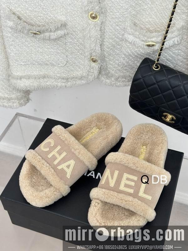 Chanel Shoes sz35-40 4C DB1012