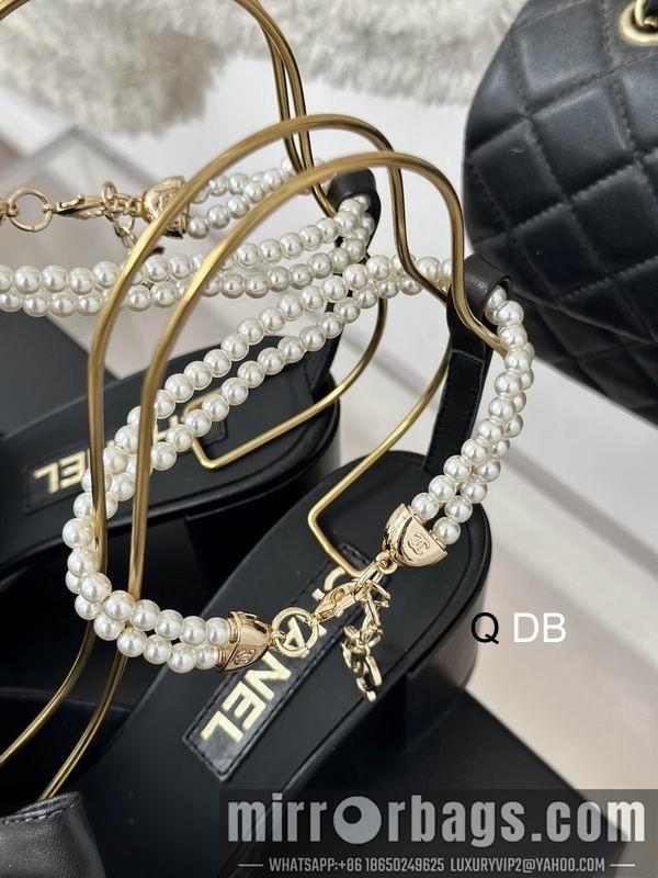 Chanel Shoes sz35-40 6CM DB0606