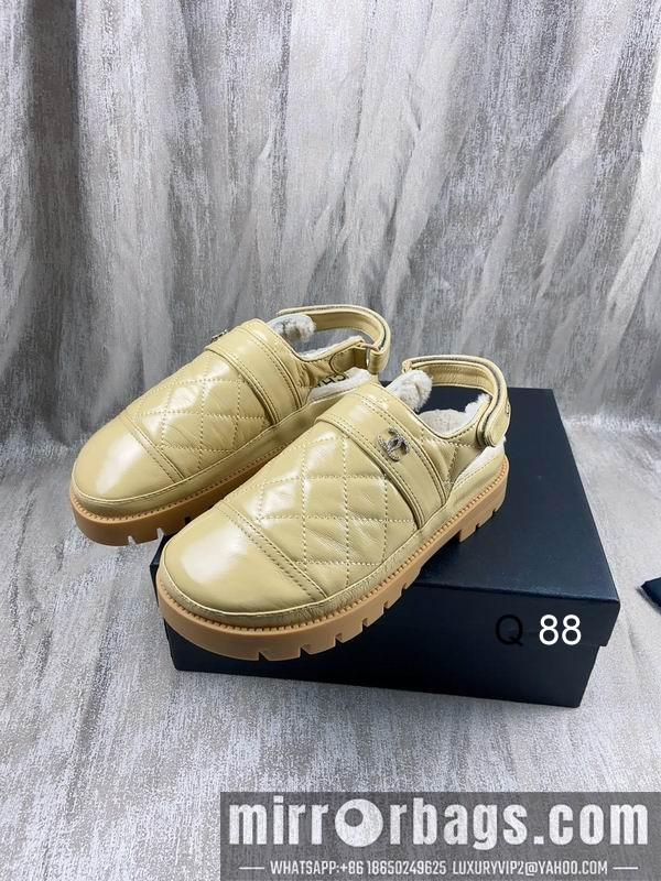Chanel Shoes sz35-40 4C K1201
