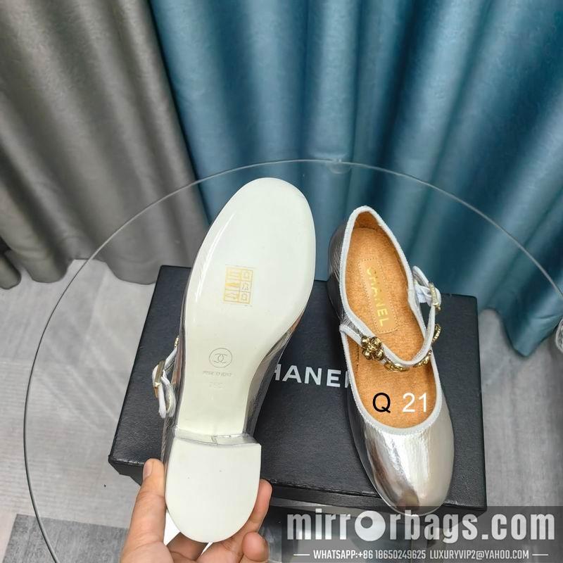 Chanel Shoes sz35-40 YS1105