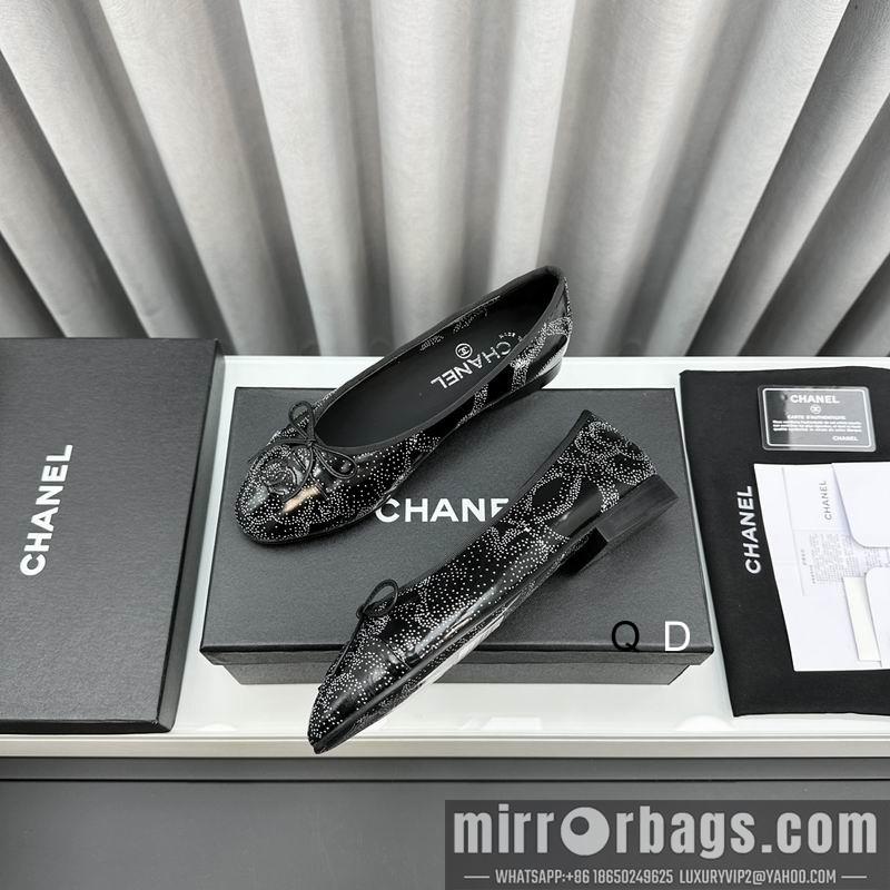 Chanel Shoes colour sz35-40 GDT1012