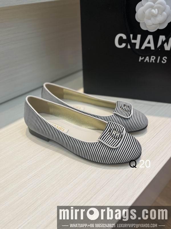 Chanel Shoes sz35-40 4C XX0705