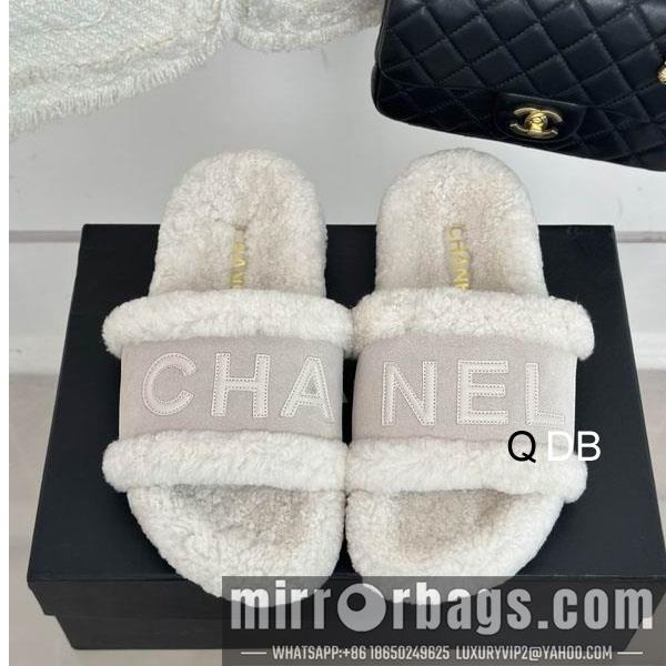 Chanel Shoes sz35-40 4C DB1012
