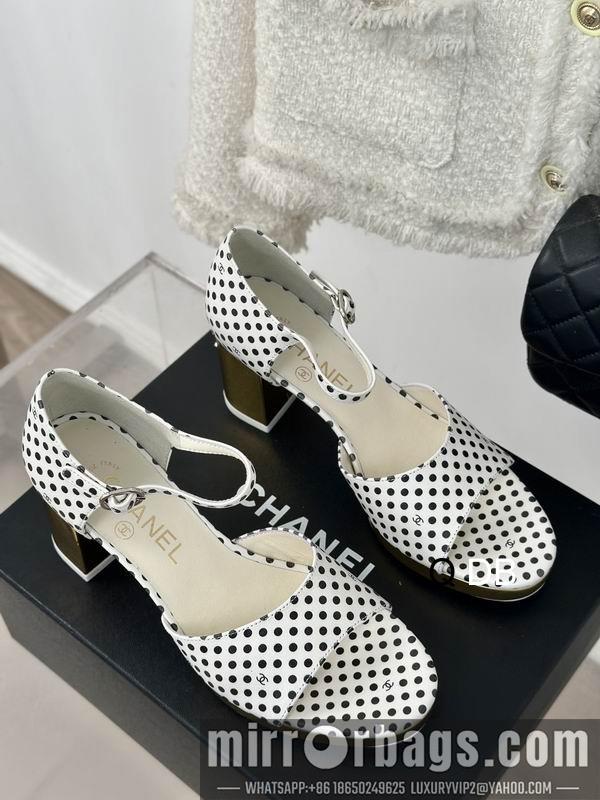 Chanel Shoes sz35-40 7.5CM DB0608