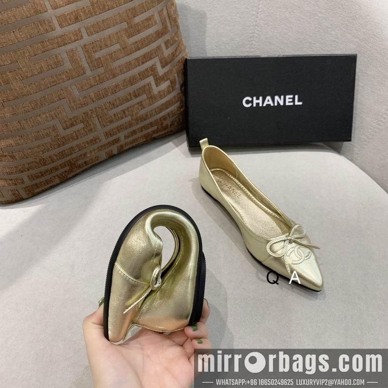 Chanel Shoes sz35-40 4C A1002