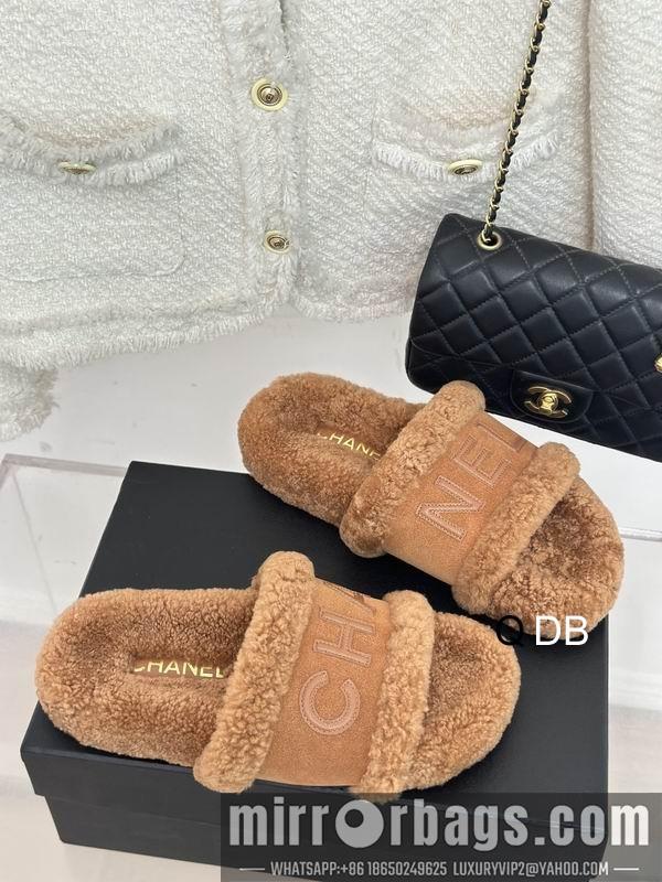 Chanel Shoes sz35-40 4C DB1012