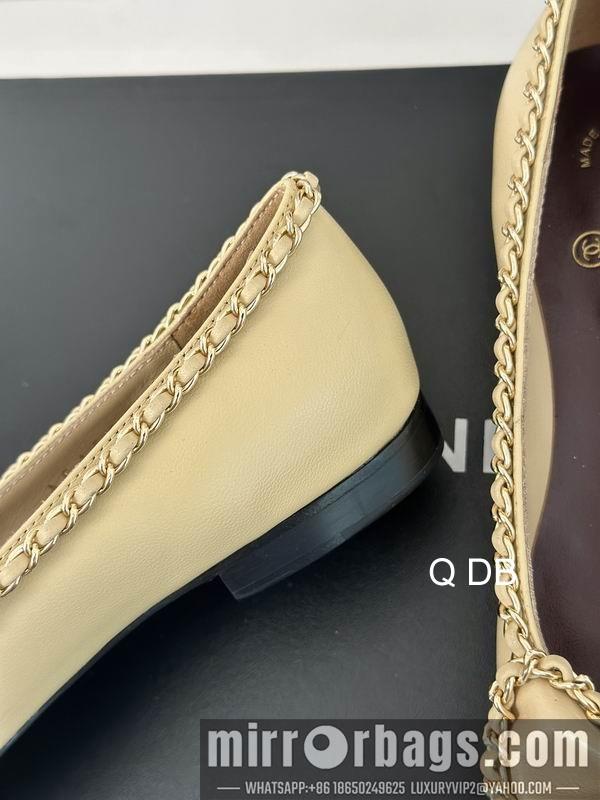 Chanel Shoes sz35-40 DB0810