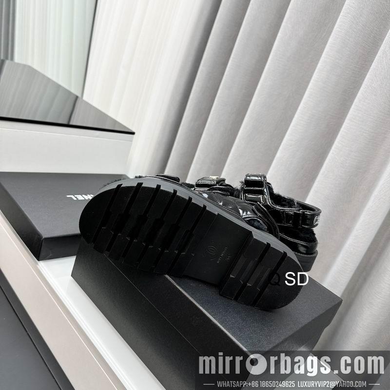 Chanel Shoes sz35-40 4C SD1204