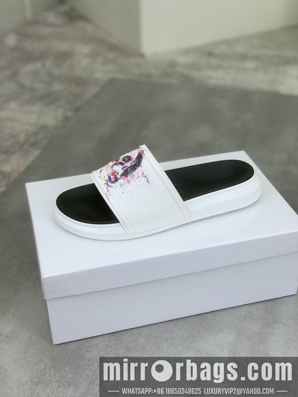 Alexander McQueen Shoes sz35-46 mnw0420
