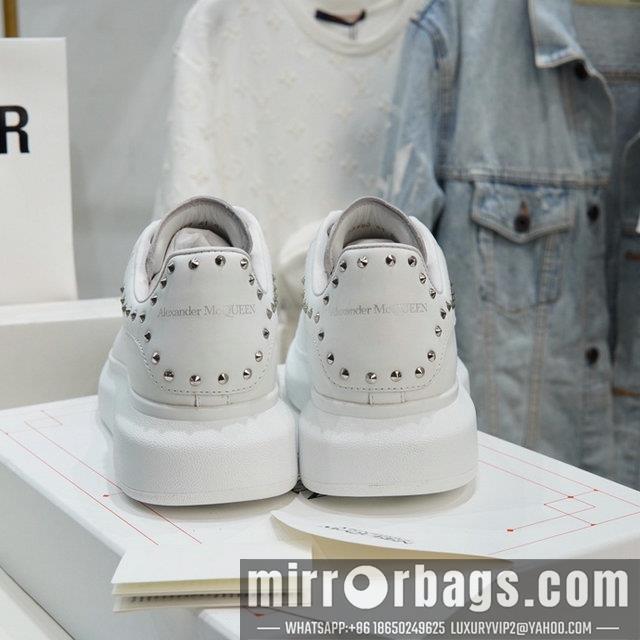 Alexander McQueen Shoes 21815086 SZ 35-44
