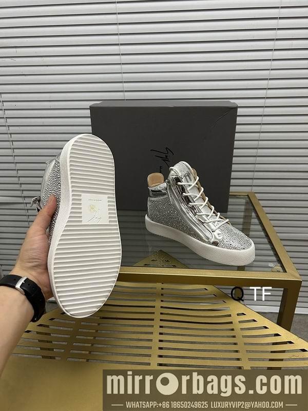 Christian Louboutin Shoes CL colour sz38-45 TF0901