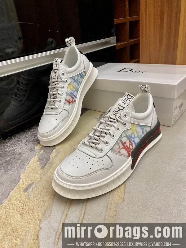 Dior Shoes mnm0110