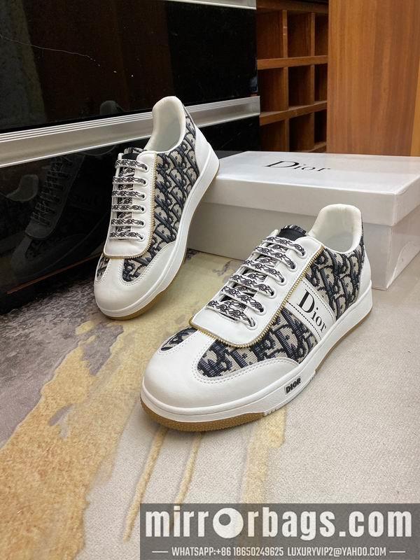 Dior Shoes mnm0123
