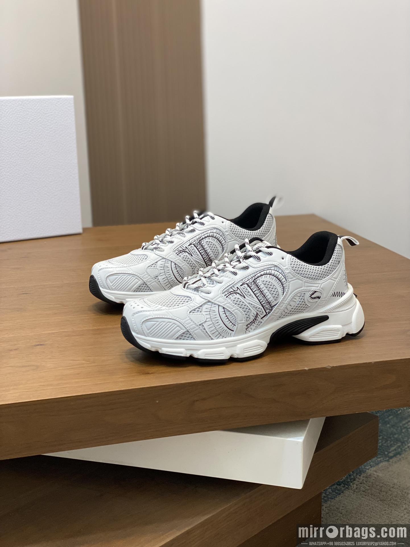 Dior Shoes sz39-45 h1008