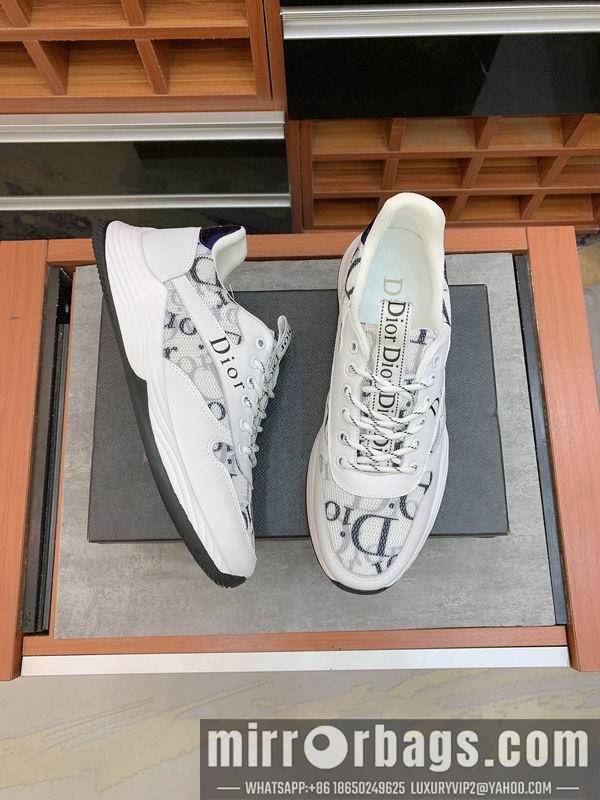 Dior Shoes mnm0108