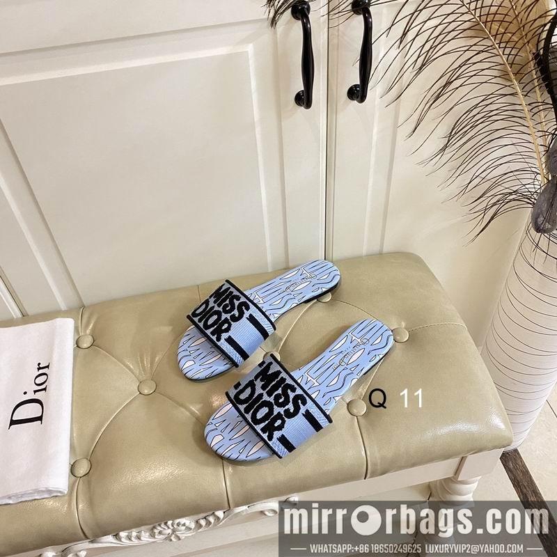Dior Shoes sz35-40 Y0801