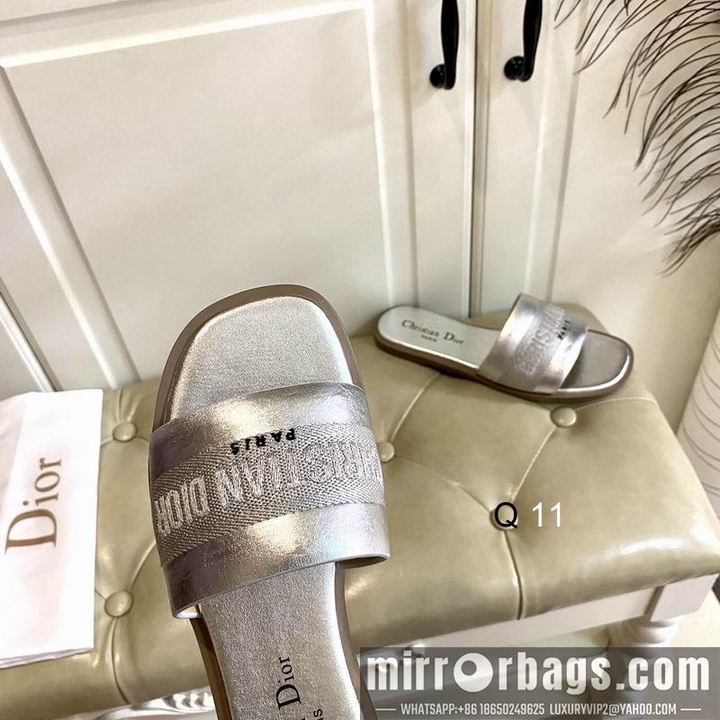Dior Shoes sz35-40 Y0301