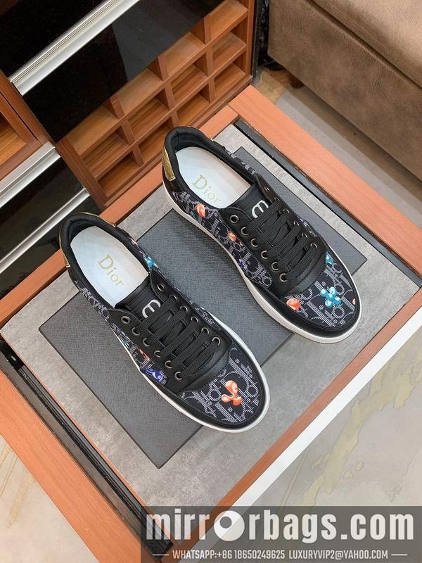 Dior Shoes mnm0120