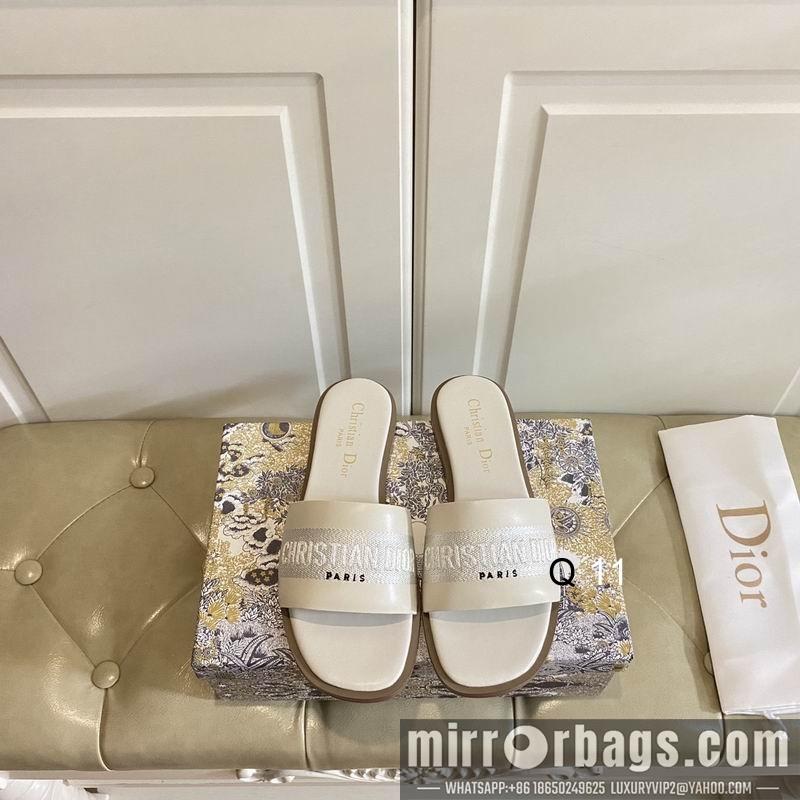 Dior Shoes sz35-40 Y0301