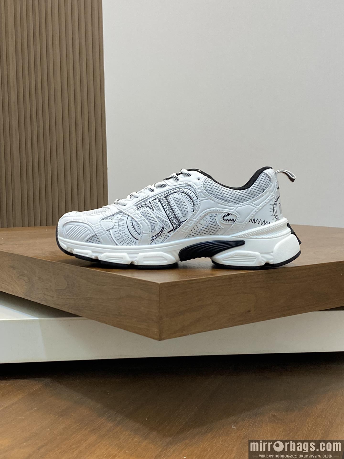 Dior Shoes sz39-45 h1008