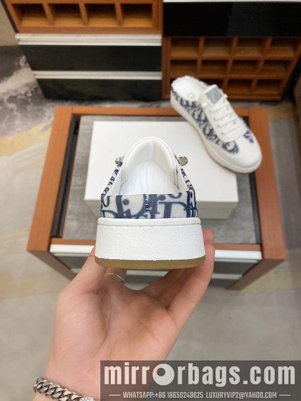 Dior Shoes mnm0123