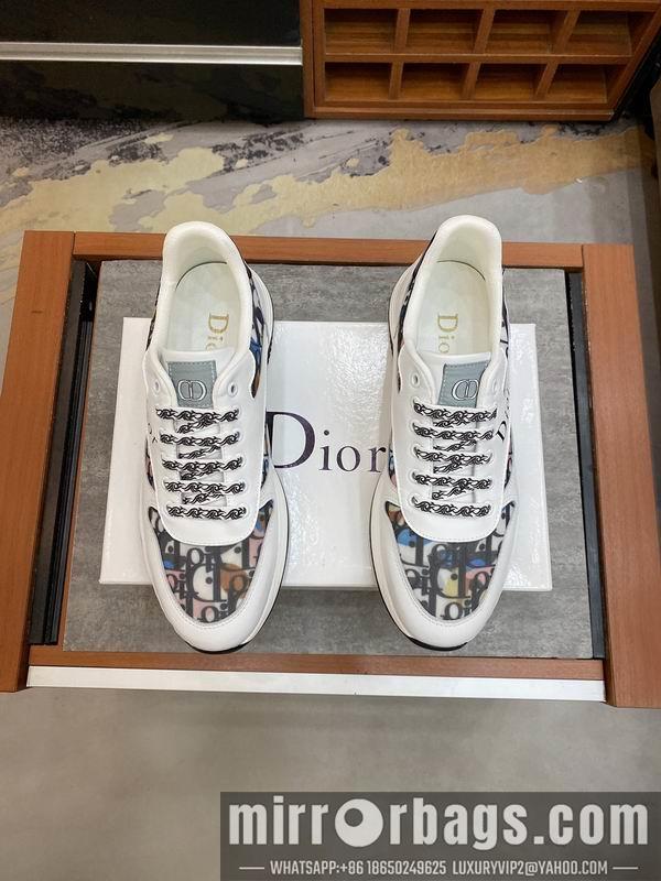 Dior Shoes mnm0109