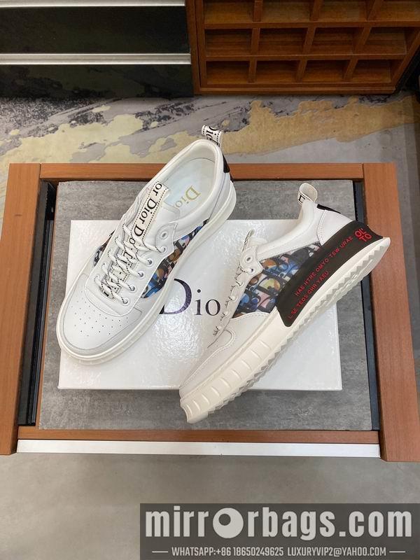 Dior Shoes mnm0110
