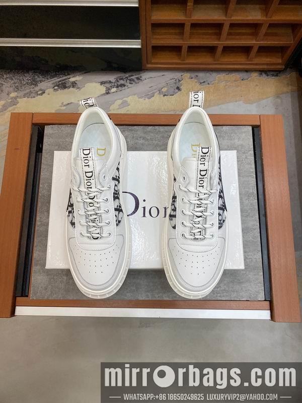 Dior Shoes mnm0110