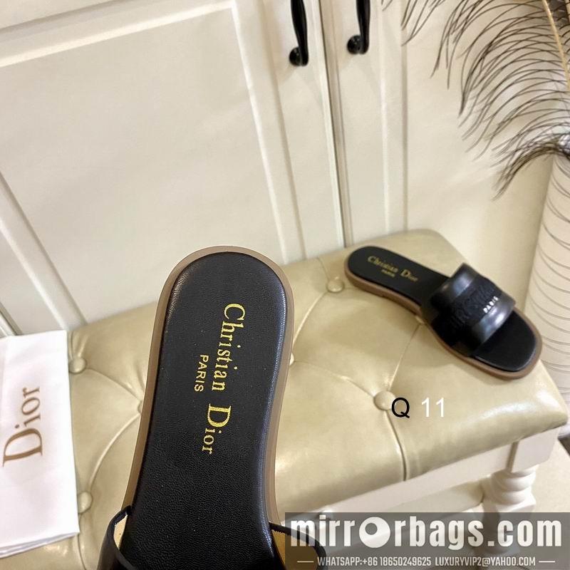 Dior Shoes sz35-40 Y0301