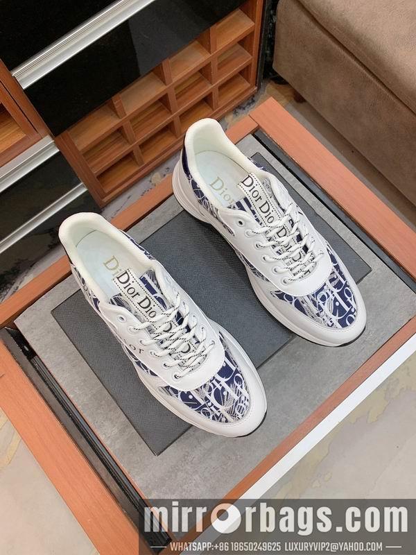 Dior Shoes mnm0108